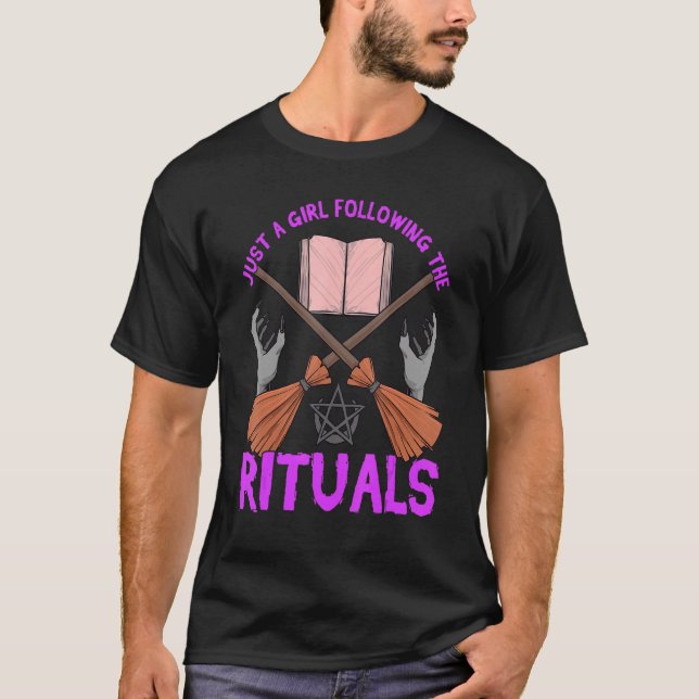 Camiseta Witchcraft Ritual Magic Spells Wic (Frente)