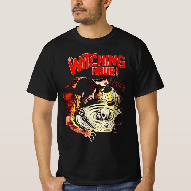 Camiseta Witching Hour Comic Horror Halloween (Frente)