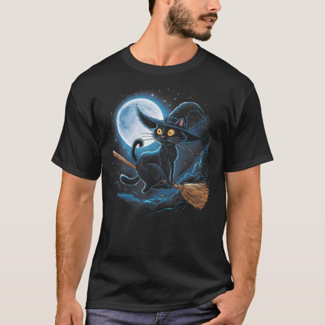 Camiseta Witchy Black Cat on a Broomstick with Full Moon Ha (Frente)