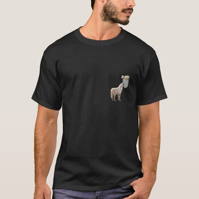 Camiseta Wolf Atingindo Ovelha Em Seu Bolso Falso Engraçado (Frente)