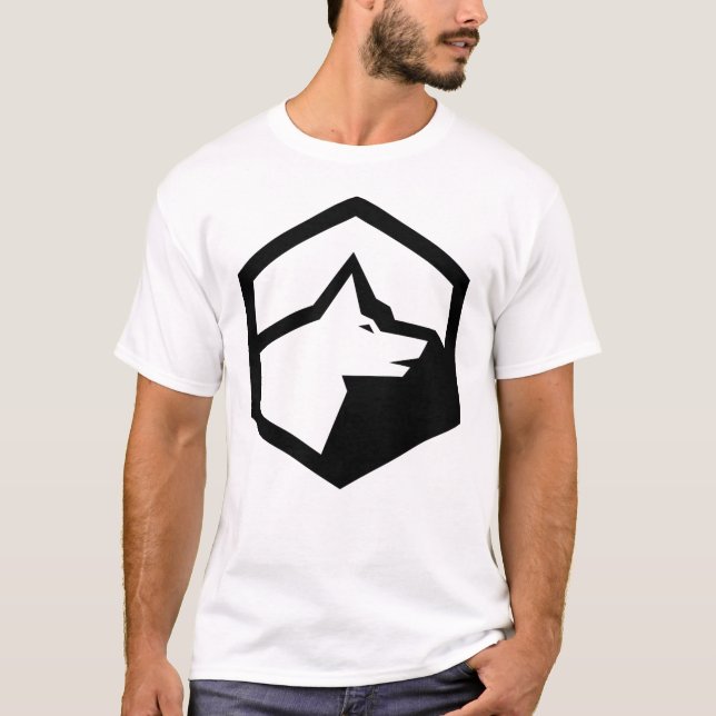 Camiseta Wolf Mountain Homestead (Frente)