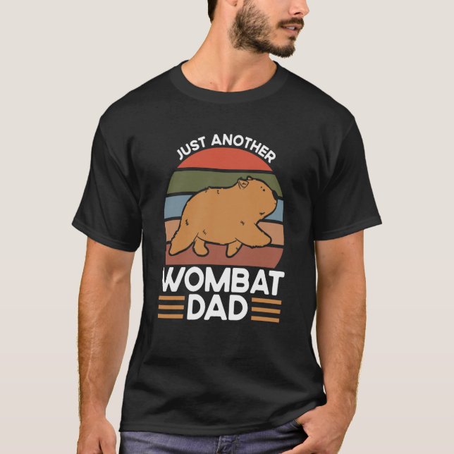 Camiseta Wombat Apenas Mais Um Pai De Wombat (Frente)