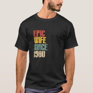 Camiseta Womens 63rd Wedding Anniversary for Her Handsome W
