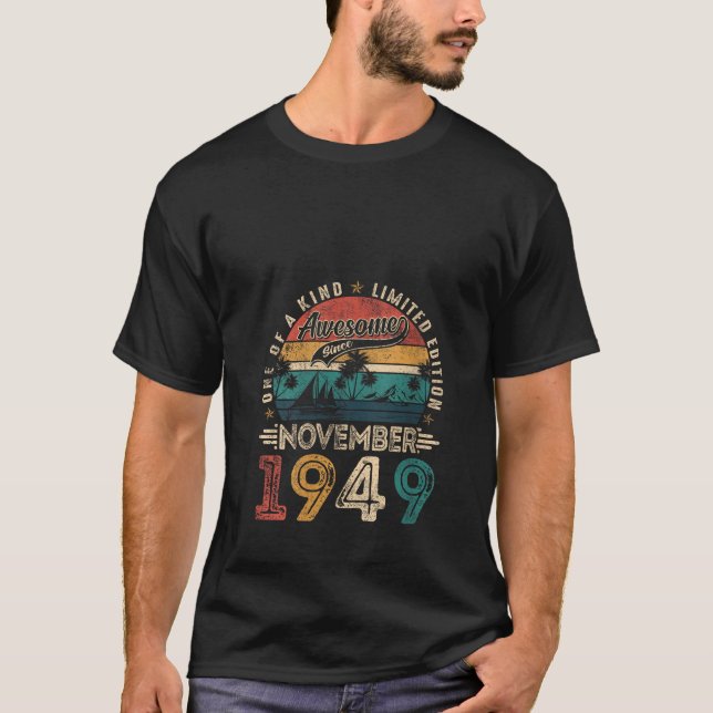 Camiseta Womens Awesome Since November 1949 76 Years Old 76 (Frente)