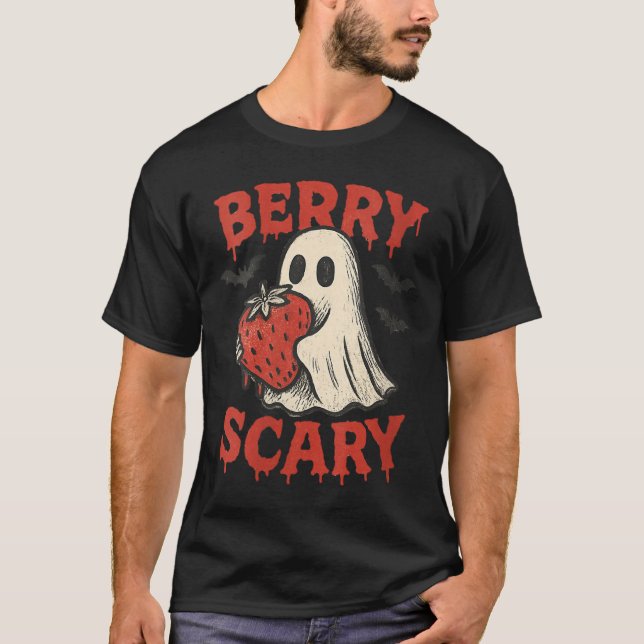 Camiseta Womens Berry Y Cute Ghost Strawberry Halloween Pun (Frente)