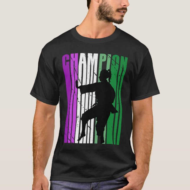 Camiseta Womens Champion Karate Aniversário Roxo Marcial (Frente)