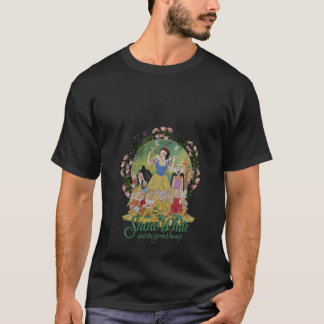 Camiseta Womens Disney Snow White Group Shot Classic Poster