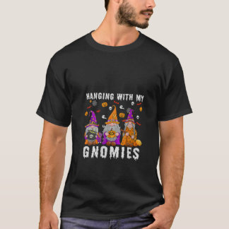 Camiseta Womens Hanging With Gnomies Gnome Witch Pumpkin Ha