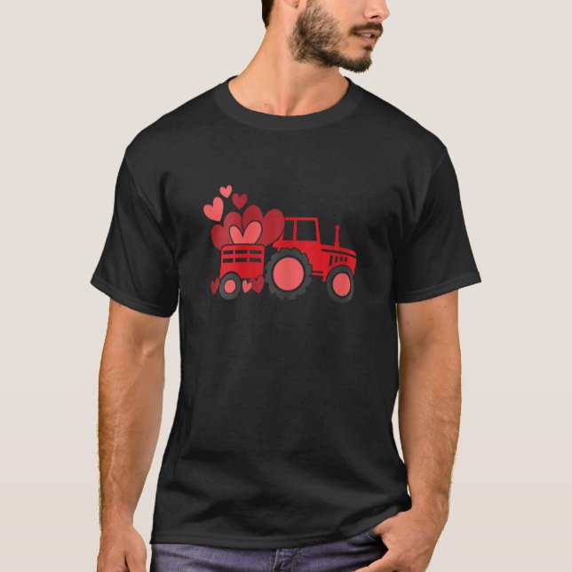 Camiseta Womens Happy Valentines Day Heart In Tractor Funny (Frente)
