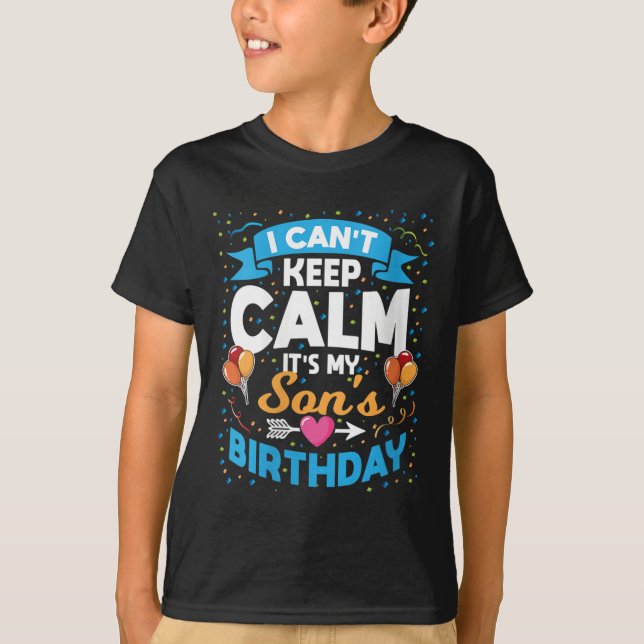 Camiseta Womens I Can't Keep Calm It's My Son Birthday V-ne (Frente)