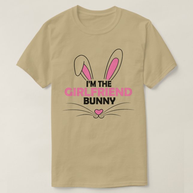 Camiseta Womens I'm The Girlfriend Bunny Graphic Cute Easte (Frente do Design)