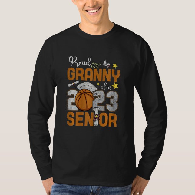 Camiseta Womens Proud Granny Of A 2023 Senior Basketball Gr (Frente)