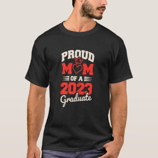 Camiseta Womens Proud Mom Of A 2023 Graduate Graduation 202