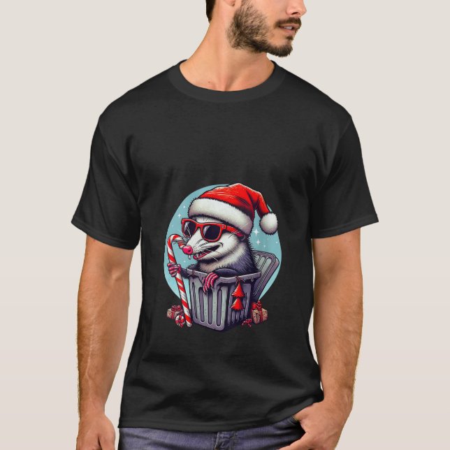 Camiseta Womens Retro Possems in Trashcan Christmas Funny O (Frente)