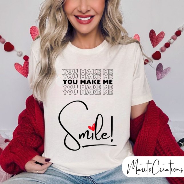 Camiseta Women's smile T-shirt celebrating Valentine's Day (Criador carregado)