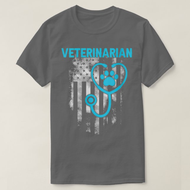 Camiseta Womens Veterinarian Funny Veterinary Formando (Frente do Design)