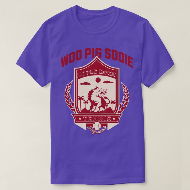 Camiseta Woo Pig Sooie Tênis Little Rock (Frente do Design)