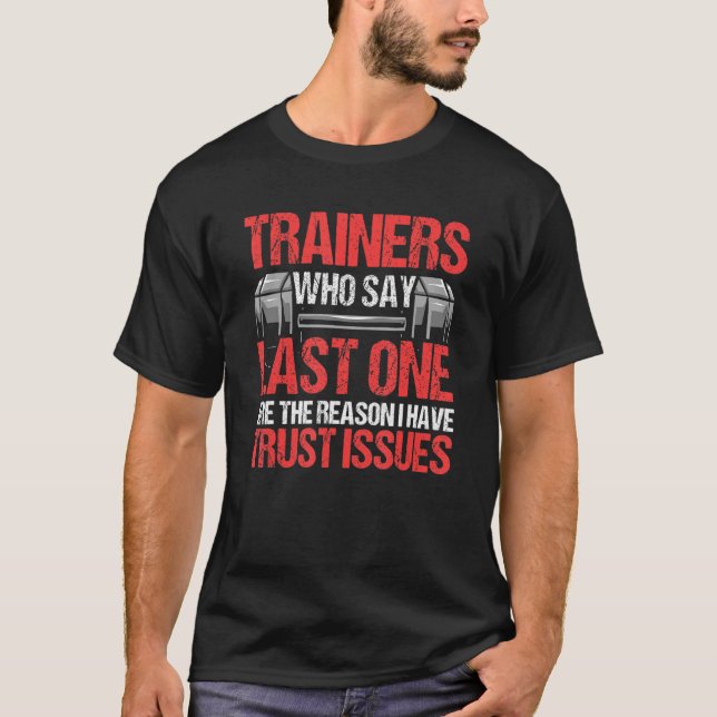 Camiseta Workout de instrutor de Malhação pessoal engraçado (Frente)