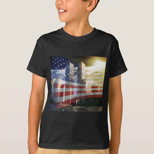 Camiseta World Trade Center com bandeira (Frente)