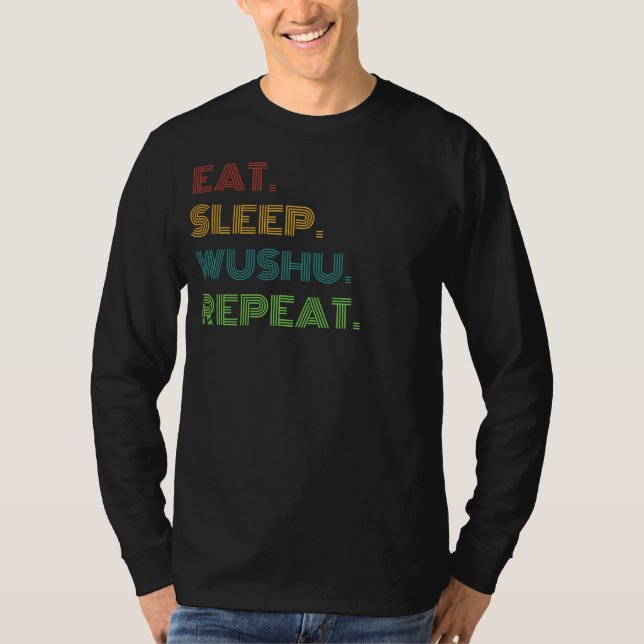 Camiseta Wushu Chuckles: Coma, Dorme, Wushu Repete Tee Engr (Frente)