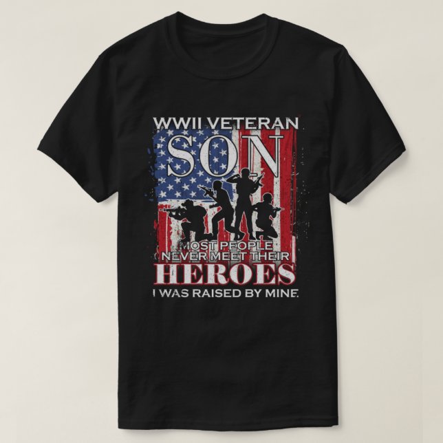 Camiseta Wwii Veteran Son Proud Pai Mãe Nós Bandeira T-Shir (Frente do Design)