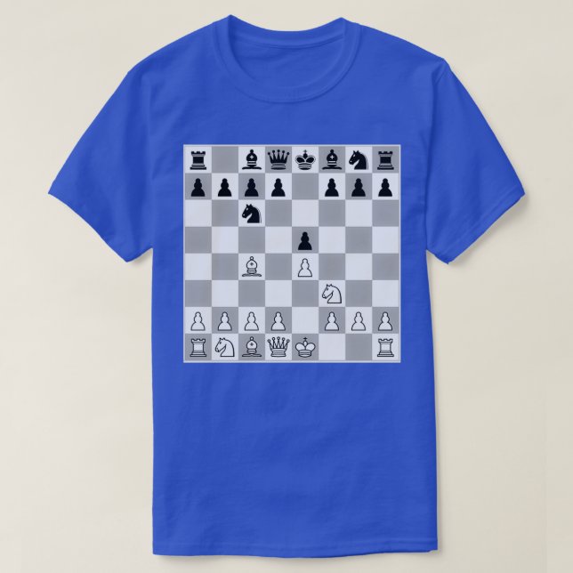 Camiseta Xadrez Abrindo Piano Giuoco Jogador Italiano E4 (Frente do Design)