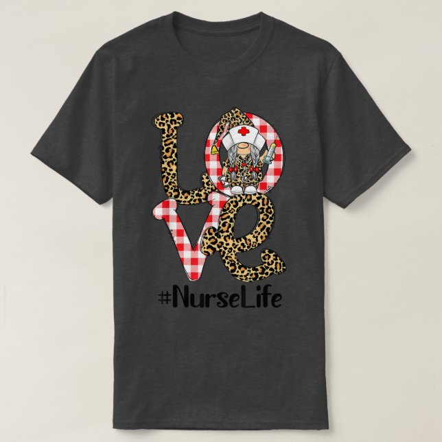 Camiseta Xadrez Leopard Gnome LOVE Enfermeira Vida Engraçad (Frente do Design)