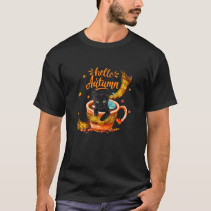 Camiseta Xícara de café de gato preto fofo Olá Outono