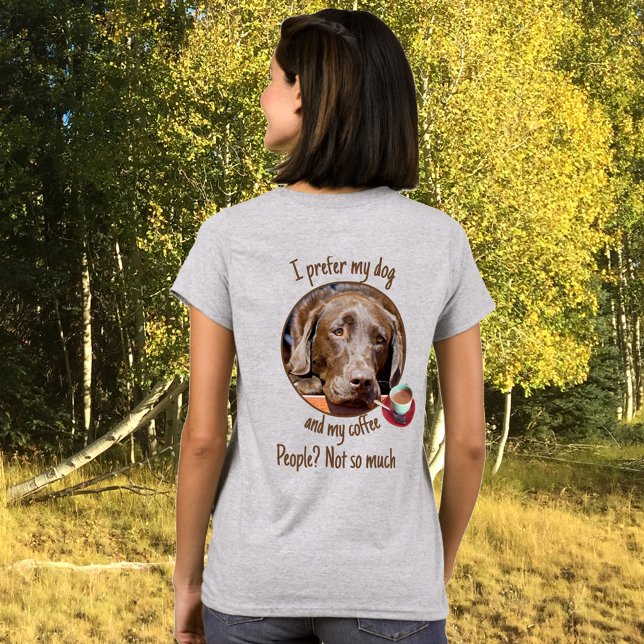 Camiseta Xícara de café personalizada de chocolate Labrador (Criador carregado)