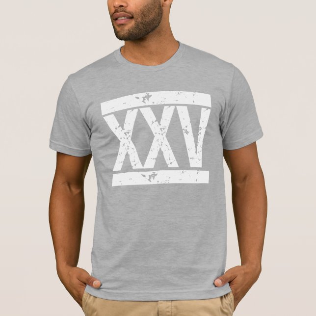 Camiseta XXV T do aniversário dos NUMERAIS romanos 25o (Frente)