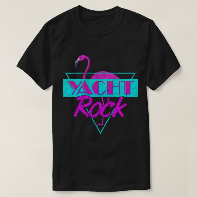 Camiseta Yacht Rock Retro Flamingo Essential (Frente do Design)
