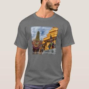 Camiseta Yaksha em Wat Phra Kaeo