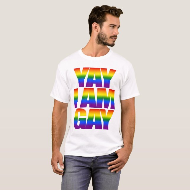 Camiseta Yay eu sou o orgulho gay alegre 2019 do texto (Frente Completa)