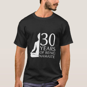 CAMISETA YOGA 30 ANOS DE MEDITAÇÃO ANÁLISE NAMASTE 30 BIRT