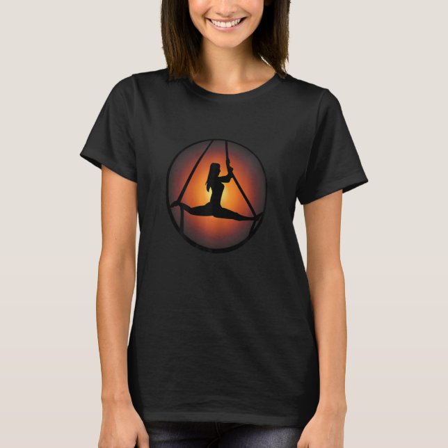 Camiseta Yoga aérea feminina com Aura laranja significando  (Frente)