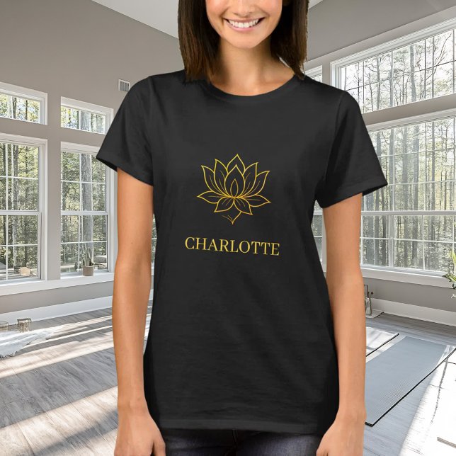 Camiseta Yoga gold lotus flower name black (Criador carregado)