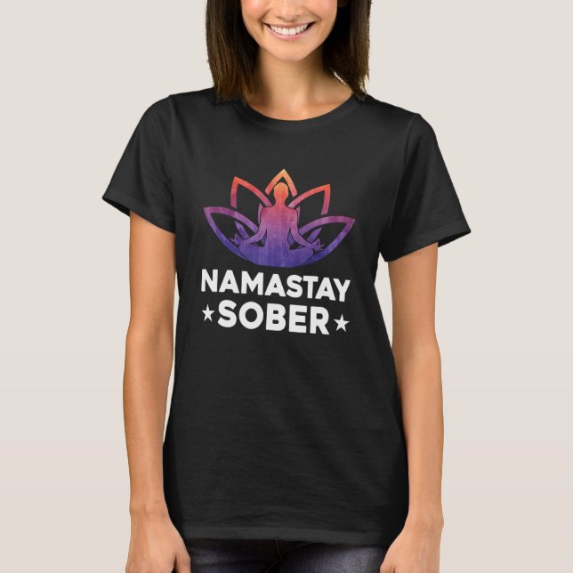 Camiseta Yoga Meditate Exhale Inhale Tipsy Drinking Namasta (Frente)