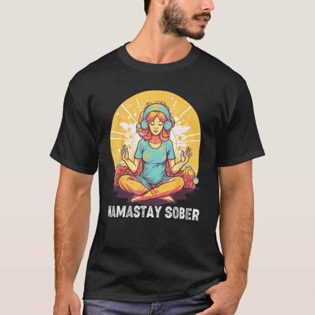 Camiseta Yoga Meditate Exhale Inhale Tipsy Drinking Namasta (Frente)
