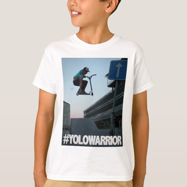 Camiseta YOLOWARRIOR - TBog (Frente)