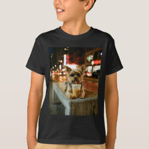 Camiseta Yorkie bebendo café gelado meme engraçado de anima