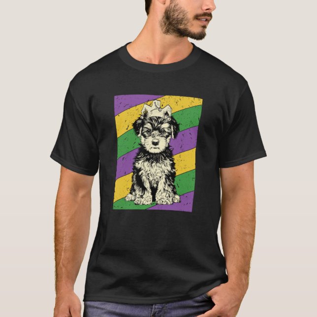 Camiseta Yorkiepoo Jester Mardi Gras Doodle Dog Mom or Dad (Frente)