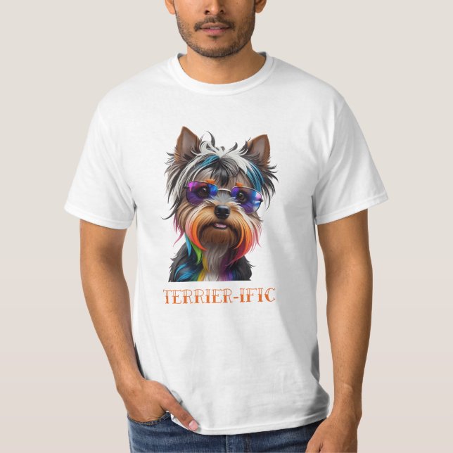 Camiseta Yorkshire Terrier Fofo Usando Óculos de Sol (Frente)