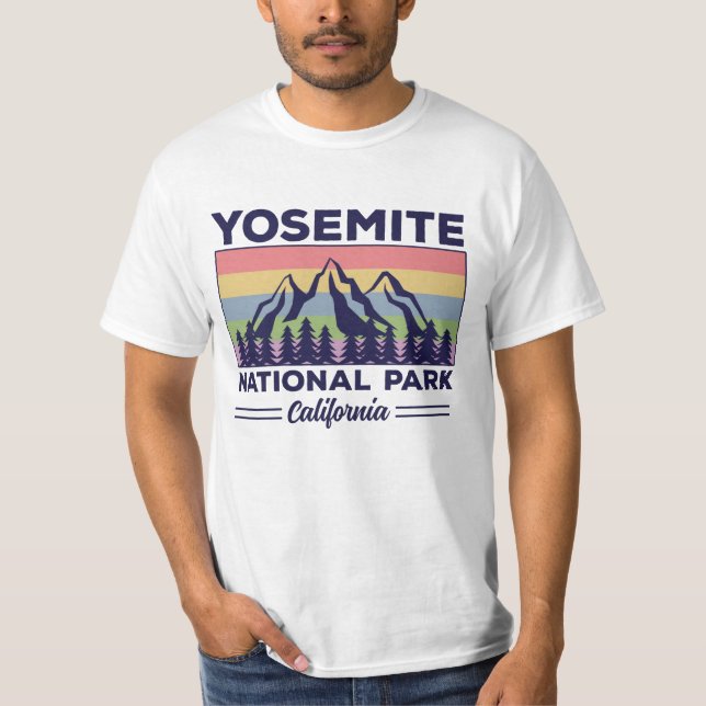 Camiseta Yosemite National Park California Retro Hiking (Frente)