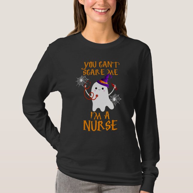 Camiseta You Cant Scare Me Im A Nurse Halloween Essential (Frente)