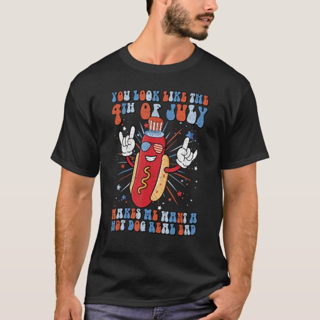 Camiseta You Look Like 4th July Hotdog Groovy America Women (Frente)