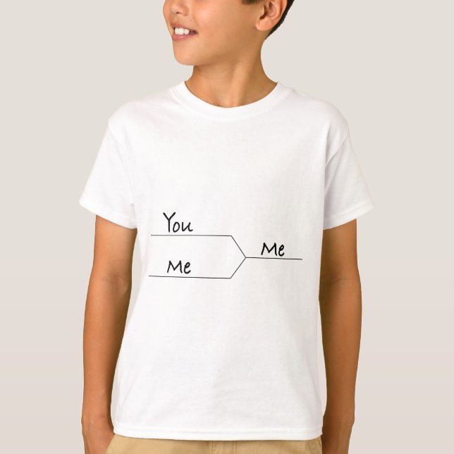 Camiseta "You Vs. Me" Marcha Colchete de Estilo de Loucura (Frente)