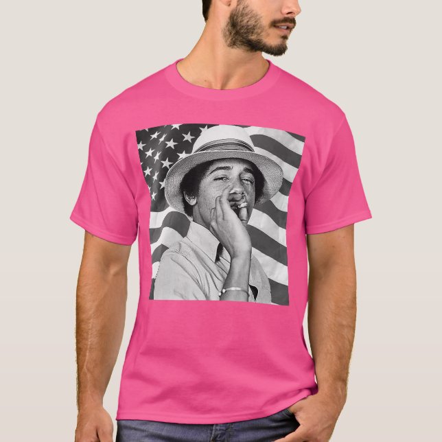 Camiseta Young Barack Obama Patriotic Smoking (Frente)