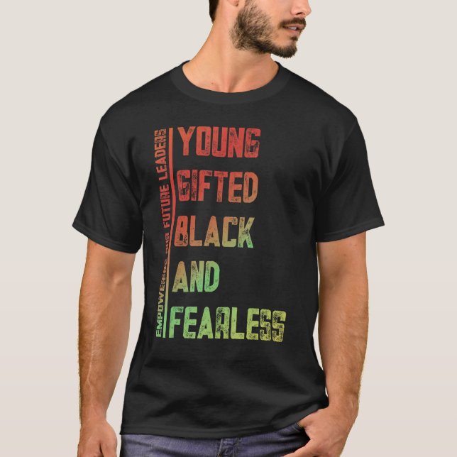 Camiseta Young, Gifted, Black, Fearless A Tribute to Americ (Frente)