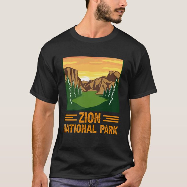 Camiseta Zion National Park Sunset Canyon Graphic with Pine (Frente)