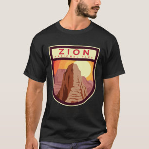 Camiseta Zion National Park Vintage Natureza Crachá